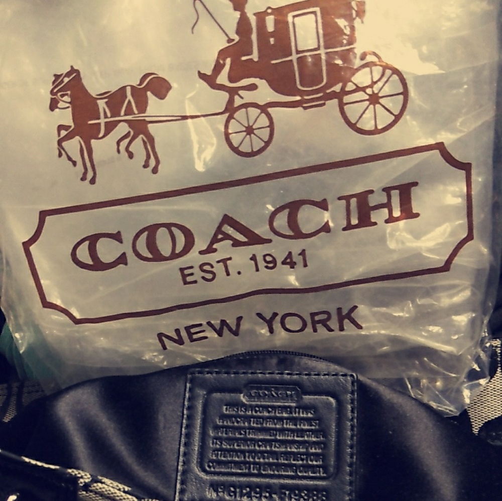 Coach handbag - Picture 3 of 4